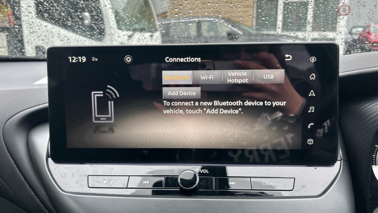 Nissan Juke 1.0 DiG-T N-Connecta 5dr DCT Petrol Hatchback